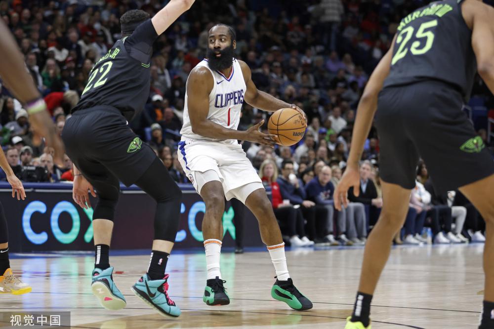 队之间出色 队之间出色